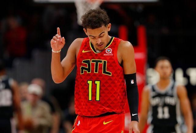 主裁谈拜仁点球：塔的手扩大了接触面积；凯恩的肘碰到了对方